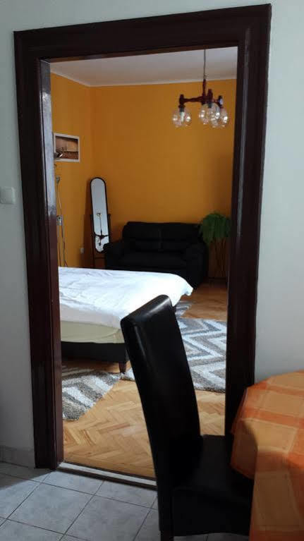 Great Buda Apartman Budapeste Exterior foto